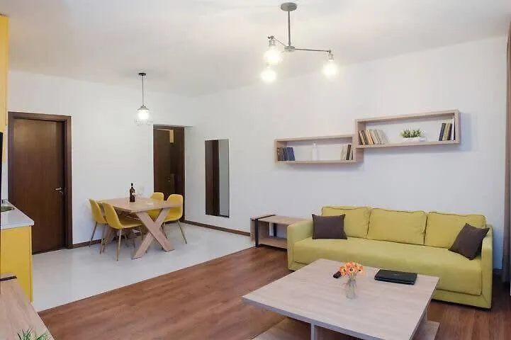 Comfy 3 Apartment House For 9 People Tbilisi 0*,